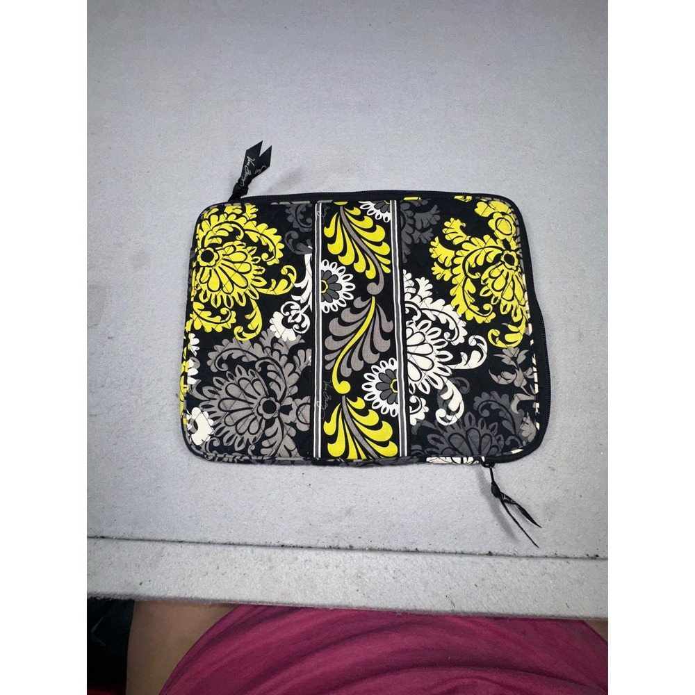 Vera Bradley Sun Valley Quilted Laptop Sleeve Case Yellow Grey Floral 13 inch